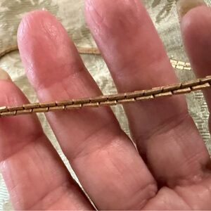 💗Gold Tone Box Chain Necklace - Gold 💗= 10 for $20 bundle